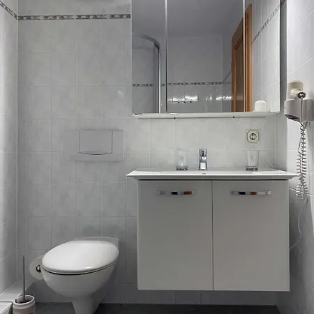 Suederhaus Hiddensee App 8 * Neuendorf (Hiddensee)